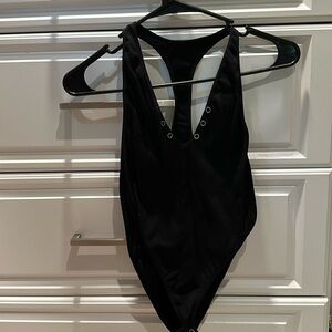 Razor back black leotard size small bodysuit